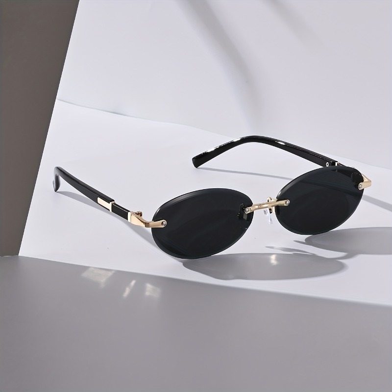 Sexy Small Oval Punk Sunglasse - огляд і ціна Metal Photo Panel